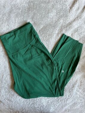 Lululemon Base Pace High-Rise Ribbed Tight 25" size 16